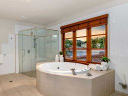 casement-windows-86